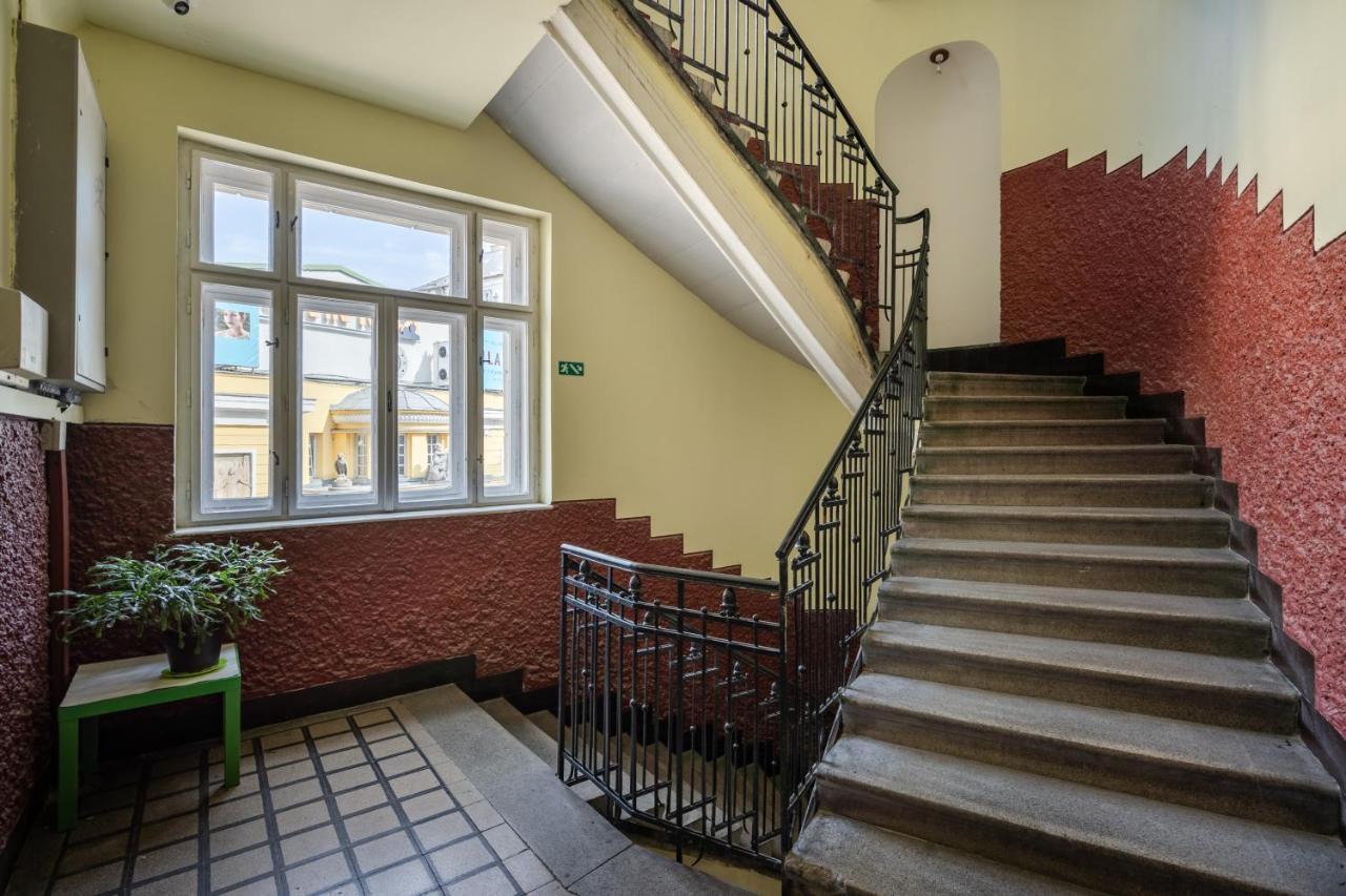 Cascade Corvin Apartament